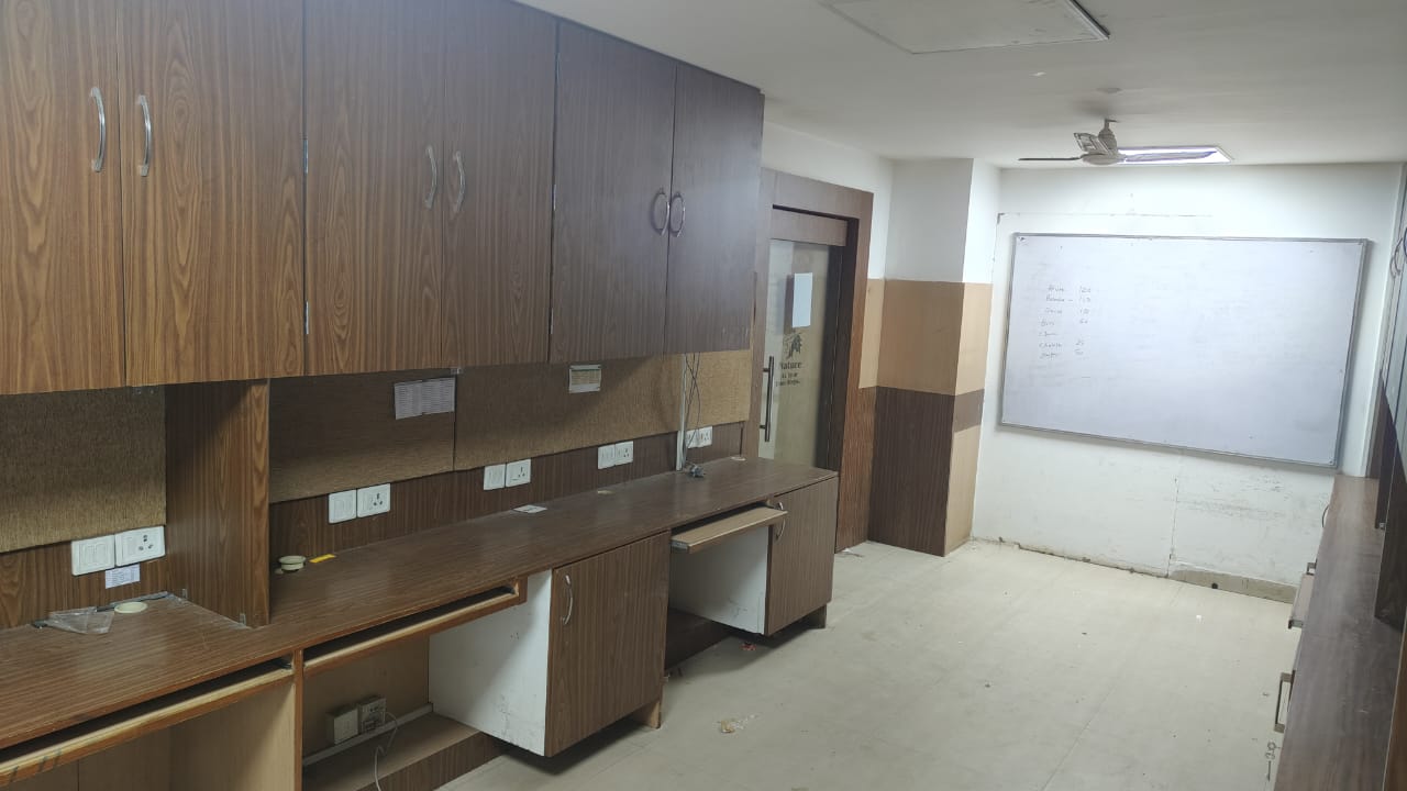 Well Furnished office Near Nehru Place,Jaipur-Lal Kothi-Jaipur